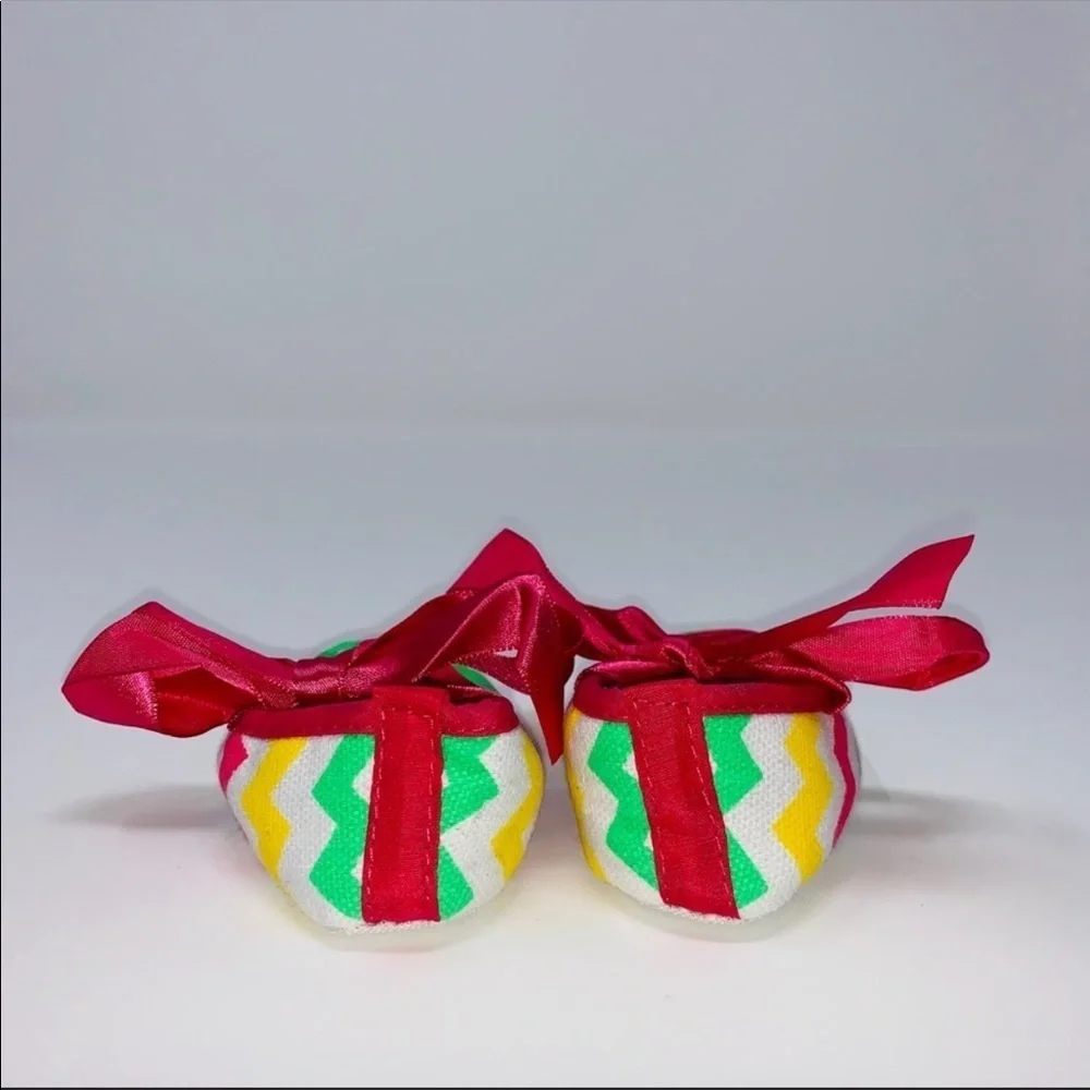 NEW Newborn Baby Girls Crib Shoes Rainbow